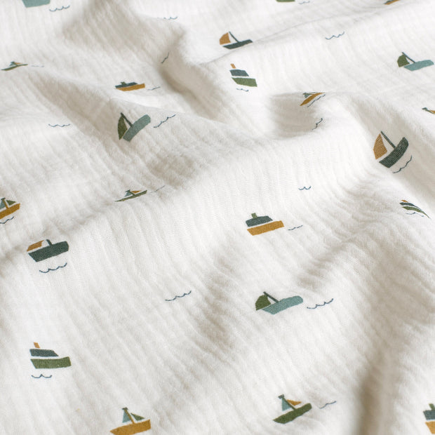 Muslin fabric Sailboats Off White