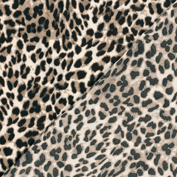 Satén Duchesse tela Leopardos estampado 
