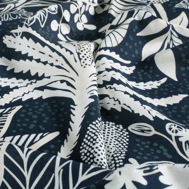 Bamboo Poplin fabric Flowers Navy