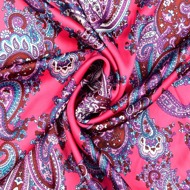 Satén tela Rosa estampado 