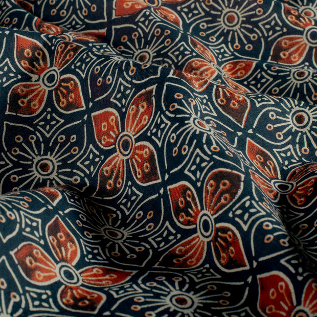 Voile fabric Flowers Indigo