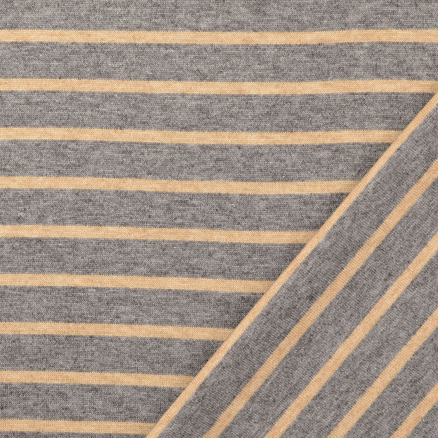 Heavy Knit fabric Grey jacquard 